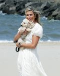 Den haag 30 juni 2023
Fotosessie op het strand Koning Willem Alexander, koningin Maxima en prinses Ariane, Prinses  Amalia en Prinses Alexia poseren tijdens de fotosessie op het strand met hond mambo.