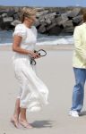 Den haag 30 juni 2023
Fotosessie op het strand Koning Willem Alexander, koningin Maxima en prinses Ariane, Prinses  Amalia en Prinses Alexia poseren tijdens de fotosessie op het strand met hond mambo.