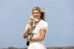 Den haag 30 juni 2023
Fotosessie op het strand Koning Willem Alexander, koningin Maxima en prinses Ariane, Prinses  Amalia en Prinses Alexia poseren tijdens de fotosessie op het strand met hond mambo.