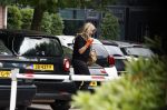 Laren 29 juni 2023
Linda de Mol rijdt in haar Porsche 911 cabrio naar het hoofdkantoor van Talpa.