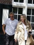 Naarden 17 juli 2023
Linda de Mol heeft afspraak met Erland Galjaard in Restaurant Vesting Lounge in Naarden Vesting.