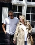 Naarden 17 juli 2023
Linda de Mol heeft afspraak met Erland Galjaard in Restaurant Vesting Lounge in Naarden Vesting.