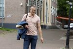 Assen 25 juli 2023
Rechtszaak Thijs Romer in de rechtbank van Assen Zijn moeder vader  Peter Romer en stiefmoeder kwamen met hem mee. Zijn advocaat is Wikke Monster. Nick Dijkman