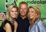 Rhenen 13 juli 2023
Reunie Zoop in oudehands dierenpark.
Nicolette v Dam met haar ouders