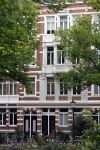 Amsterdam 21 juli 2023
Thijs Romer rijdt naar het huis van Noor Groot . Hij parkeert zijn auto ergens anders en loopt naar haar huis . 30 min later loopt hij weg  en 10 seconden later komt Noor achter hem aangerend.  Ze lopen ergens heen en ruim anderhalf uur later komt Noor alleen terug Thijs loopt naar zijn auto en rijdt weg.