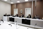 Assen 25 juli 2023
Rechtszaak Thijs Romer in de rechtbank van Assen Zijn moeder vader  Peter Romer en stiefmoeder kwamen met hem mee. Zijn advocaat is Wikke Monster