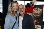 Zandvoort 6 juli 2023
Presentatie Formule 1 F1 spel van Robert Doornbos en Chantal Bles in de box van Redbull op circuitpark Zandvoort. Rob Kamphues met vriendin