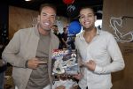 Zandvoort 6 juli 2023
Presenatie Formule 1 F1 spel van Robert Doornbos en Chantal Bles in de box van Redbull op circuitpark Zandvoort. Robert en Chahid Charrak (Dutch Performante)