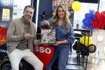 Zandvoort 6 juli 2023
Presentatie Formule 1 F1 spel van Robert Doornbos en Chantal Bles in de box van Redbull op circuitpark Zandvoort.