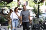 Amsterdam 18 juli 2023
Ruud Gullit en zijn vriendin Karin de Rooy op de cornelus Schuytstraat.