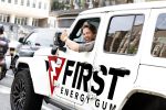 Amsterdam 11 juli 2023
Thomas v d Vlugt in zijn jeep met reclame voor First Energy Gum waarvan Thomas Mede eigenaar is.