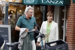 Amsterdam 22 juli 2023
Tom Egbers en zijn vrouw Janke Dekker winkelend in Amsterdam zuid. Ze waren oa bij Suit supply en de Joffers.