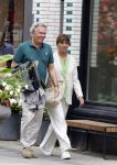 Amsterdam 22 juli 2023
Tom Egbers en zijn vrouw Janke Dekker winkelend in Amsterdam zuid. Ze waren oa bij Suit supply en de Joffers.