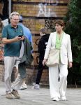 Amsterdam 22 juli 2023
Tom Egbers en zijn vrouw Janke Dekker winkelend in Amsterdam zuid. Ze waren oa bij Suit supply en de Joffers.