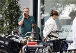 Amsterdam 22 juli 2023
Tom Egbers en zijn vrouw Janke Dekker winkelend in Amsterdam zuid. Ze waren oa bij Suit supply en de Joffers.