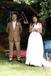 Arnhem 7 juli 2024
Annemarie Bruning en Frits Maeijer trouwen . Hun honden moeder en zoon zijn de getuigen . Marlayne Sahupala in de BAB en zingt verschillende liedjes .