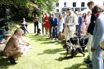 Arnhem 7 juli 2024
Annemarie Bruning en Frits Maeijer trouwen . Hun honden moeder en zoon zijn de getuigen . Marlayne Sahupala in de BAB en zingt verschillende liedjes .