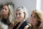 Laren 2 juli 2024
Boekpresentatie Vivian Reijs . oa aanwezig Leontine Ruiters Anouk de Mol Anouk Smulders Merel v Carlsburg .
Ook haar dochter Day Ewbank moeder Meddy Clous en broer Bobby Clous waren aanwezig.