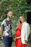 Arnhem 7 juli 2024
Annemarie Bruning en Frits Maeijer trouwen . Hun honden moeder en zoon zijn de getuigen . Marlayne Sahupala in de BAB en zingt verschillende liedjes . Celine Huijsmans ( zwanger ) met vriend Tim Muller
