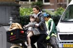 Amsterdam 13 juli 2024
Charlie Chan Dagelet  met kinderen op de fiets