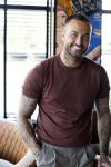 Amsterdam 17 juli 2024
Familie Roelvink gaan nieuwe serie opnemen voor RTL/Videoland.
AAnwezig in the Harbour Club Dries Roelvink Honoria Roelvin Donny Roelvink en Dave Roelvink.