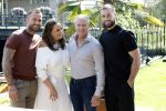 Amsterdam 17 juli 2024
Familie Roelvink gaan nieuwe serie opnemen voor RTL/Videoland.
AAnwezig in the Harbour Club Dries Roelvink Honoria Roelvin Donny Roelvink en Dave Roelvink.