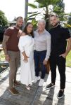 Amsterdam 17 juli 2024
Familie Roelvink gaan nieuwe serie opnemen voor RTL/Videoland.
AAnwezig in the Harbour Club Dries Roelvink Honoria Roelvin Donny Roelvink en Dave Roelvink.