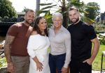 Amsterdam 17 juli 2024
Familie Roelvink gaan nieuwe serie opnemen voor RTL/Videoland.
AAnwezig in the Harbour Club Dries Roelvink Honoria Roelvin Donny Roelvink en Dave Roelvink.