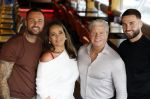 Amsterdam 17 juli 2024
Familie Roelvink gaan nieuwe serie opnemen voor RTL/Videoland.
AAnwezig in the Harbour Club Dries Roelvink Honoria Roelvin Donny Roelvink en Dave Roelvink.