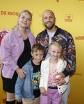 Utrecht 6 juli 2024
Premiere superkrachten voor je hoofd in Kinopolis in Utrecht . Edino v Dorsten met zwangere vrouw en kinderen