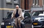 Amsterdam 9 juli 2024
Felix Rottenberg op de fiets in Amsterdam zuid.