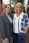 Amsterdam 15 juli 2024
Nino Wilkes en Leontine Ruiters bij Boom Boom Chicago.. Irene Moors met dochter
