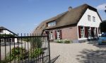 Haarzuilens 26 juni 2024
Het nieuwe huis / boerderij van Ivo Niehe is helemaal opgeknapt.
