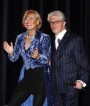 Zeist 27 december 2008
45 jarig artiesten jubileum van Ronnie Tober in he Fygi theater. Vivian Boelen met Jacques d Ancona
Peter Smulders bv