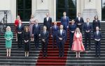 Den Haag 2 juli 2024
Bordesfoto bij Paleis Huis ten Bosch presentatie nieuw kabinet Schoof 1 ; Koning Willem-Alexander, Minister-President Dick Schoof, NSC Judith Uitermark, BBB Mona Keijzer, NSC Caspar Veldkamp, PVV Reinette Klever, VVD Ruben Brekelmans, VVD Eelco Heinen, PVV Dirk Beljaarts, VVD Sophie Hermans, VVD Eelco Heinen PVV Barry Madlener, VVD David van Weel, PVV Marjolein Faber, BBB Femke Wiersma, NSC Eppo Bruins, NSC Eddy van Hijum, PVV Fleur Agema