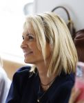 Laren 2 juli 2024
Boekpresentatie Vivian Reijs . oa aanwezig Leontine Ruiters Anouk de Mol Anouk Smulders Merel v Carlsburg .
Ook haar dochter Day Ewbank moeder Meddy Clous en broer Bobby Clous waren aanwezig.