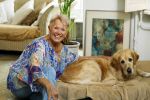 Naarden 12 juli 2024
Loeki Knol thuis met haar hond.