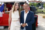 Huizen 14 juli 2024
Presenatie magazine van Nicole des Bouvrie .