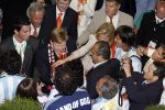 Frankfurt, 21 Juni 2006 WK Voetbal 2006
3e Poule-Wedstrijd Nederland-Argentinie, eindstand 0-0
Na afloop van de wedstrijd een ontmoeting tussen ZKH Prins willem Alexander, Prinses Maxima en Maradona
@ Foto Peter Smulders The Netherlands