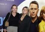 Amsterdam 8 juli 2024
Premiere Fly met to the moon in pathe Arena. Rachel  v Bommel met een vriendin