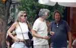Amsterdam 18 juli 2024
Victor Reinier en zijn vriend op terras en ndaarna fietsend naar zijn huis in Amsterdam zuid..