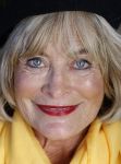 Huizen 14 juli 2024
Presenatie magazine van Nicole des Bouvrie . Vivian Boelen