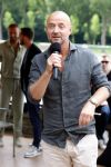 Amsterdam 13 juli 2025
Presentatie boek Dave Roelvink bij restaurant de Bosbaan . Aanwezig oa zijn vriendin Marijn Kuipers vader Dries Roelvink Honoria Roelvink Donny Roelvink en zijn moeder Lucienne Kenter.
Arold Langeveld