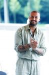 Amsterdam 13 juli 2025
Presentatie boek Dave Roelvink bij restaurant de Bosbaan . Aanwezig oa zijn vriendin Marijn Kuipers vader Dries Roelvink Honoria Roelvink Donny Roelvink en zijn moeder Lucienne Kenter.
