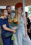 Amsterdam 13 juli 2025
Presentatie boek Dave Roelvink bij restaurant de Bosbaan . Aanwezig oa zijn vriendin Marijn Kuipers vader Dries Roelvink Honoria Roelvink Donny Roelvink en zijn moeder Lucienne Kenter.