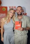 Amsterdam 13 juli 2025
Presentatie boek Dave Roelvink bij restaurant de Bosbaan . Aanwezig oa zijn vriendin Marijn Kuipers vader Dries Roelvink Honoria Roelvink Donny Roelvink en zijn moeder Lucienne Kenter.