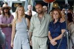 Amsterdam 13 juli 2025
Presentatie boek Dave Roelvink bij restaurant de Bosbaan . Aanwezig oa zijn vriendin Marijn Kuipers vader Dries Roelvink Honoria Roelvink Donny Roelvink en zijn moeder Lucienne Kenter.