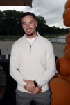 Amsterdam 13 juli 2025
Presentatie boek Dave Roelvink bij restaurant de Bosbaan . Aanwezig oa zijn vriendin Marijn Kuipers vader Dries Roelvink Honoria Roelvink Donny Roelvink en zijn moeder Lucienne Kenter.