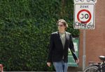 Amsterdam 15 juli 2025
Hans Teeuwen op straat  in Amsterdam zuid.