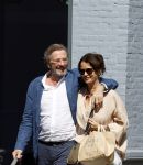 Amsterdam 17 juli 2025
Herman Heinsbroek met zijn vriendin Leontine Willemse in Amsterdam zuid.